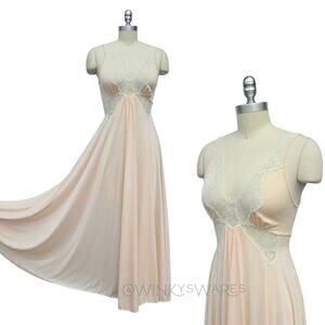 Olga Vintage Bodysilk Nightgown Size S P Full Sweep 9297 Peach Pink Peignoir
